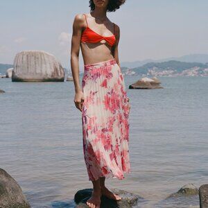 Zara Metallic Thread Floral Print Pleated Skirt